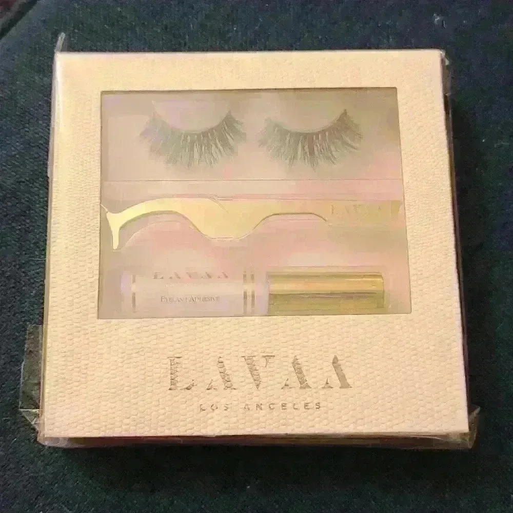 Lavaa
